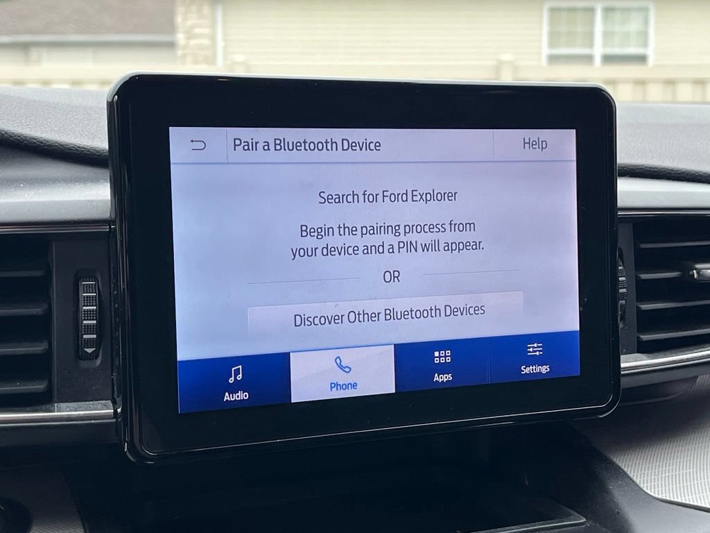 Used 2020 Ford Explorer XLT w/ Equipment Group 202A AWD/4WD image 42