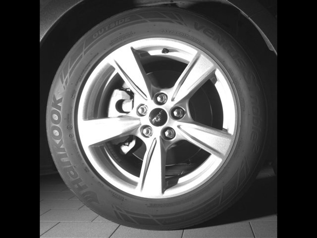 Used 2020 Ford Mustang EcoBoost image 9