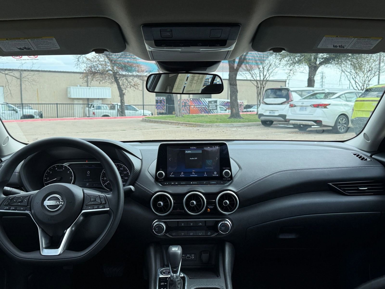 Used 2025 Nissan Sentra SV image 33