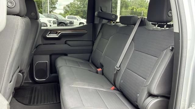 Certified 2023 Chevrolet Silverado 1500 LT AWD/4WD image 25