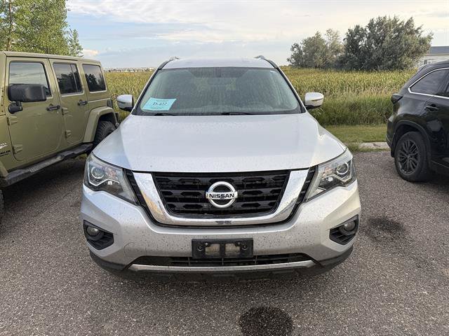 Used 2019 Nissan Pathfinder SV AWD/4WD image 2