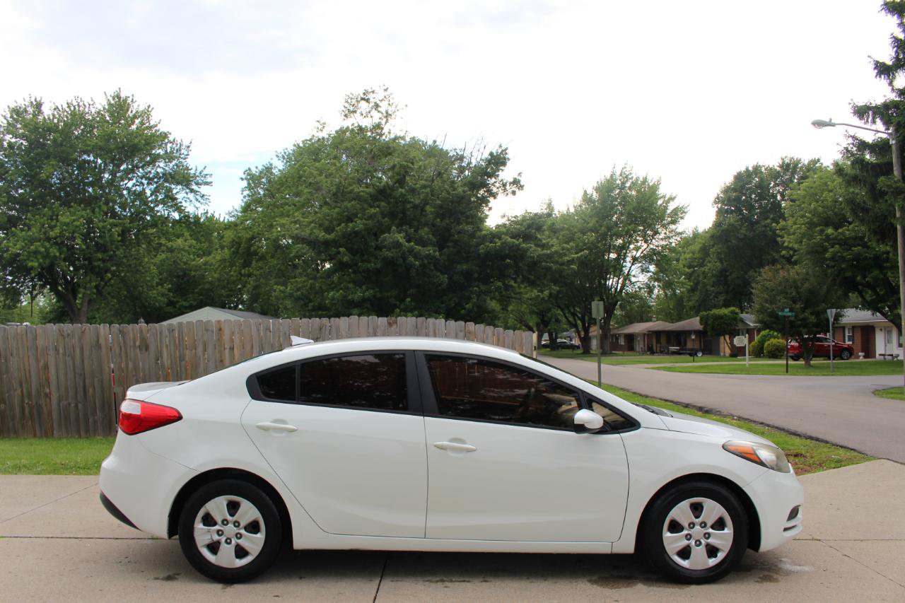 Used 2016 Kia Forte LX FWD image 11