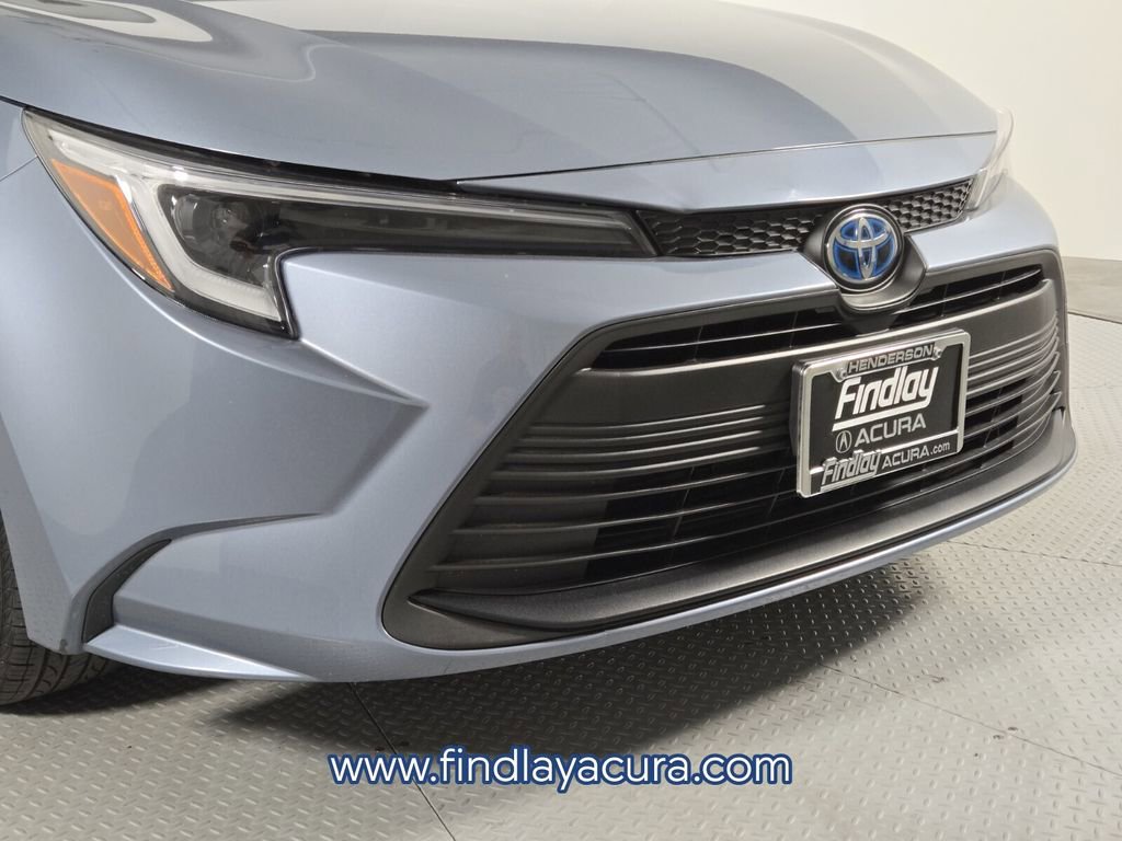 Used 2023 Toyota Corolla LE w/ Carpet Mat Package (TMS) FWD image 10