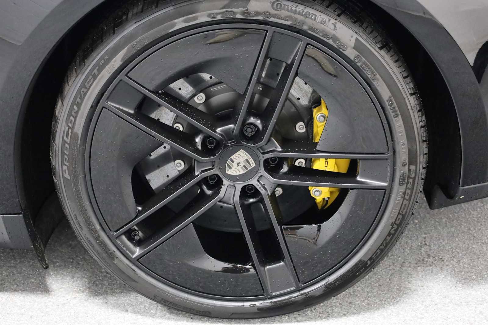 New 2025 Porsche Taycan Turbo image 45