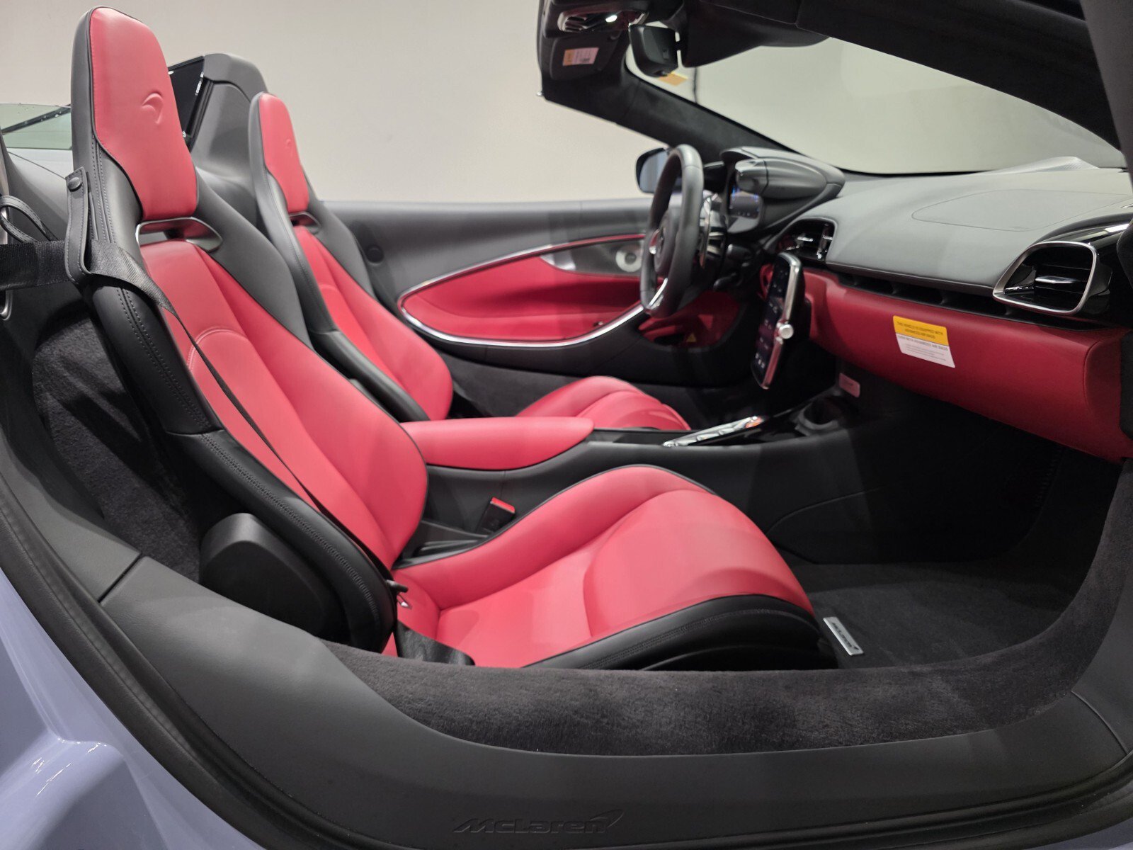 New 2026 McLaren Artura Spider RWD image 26