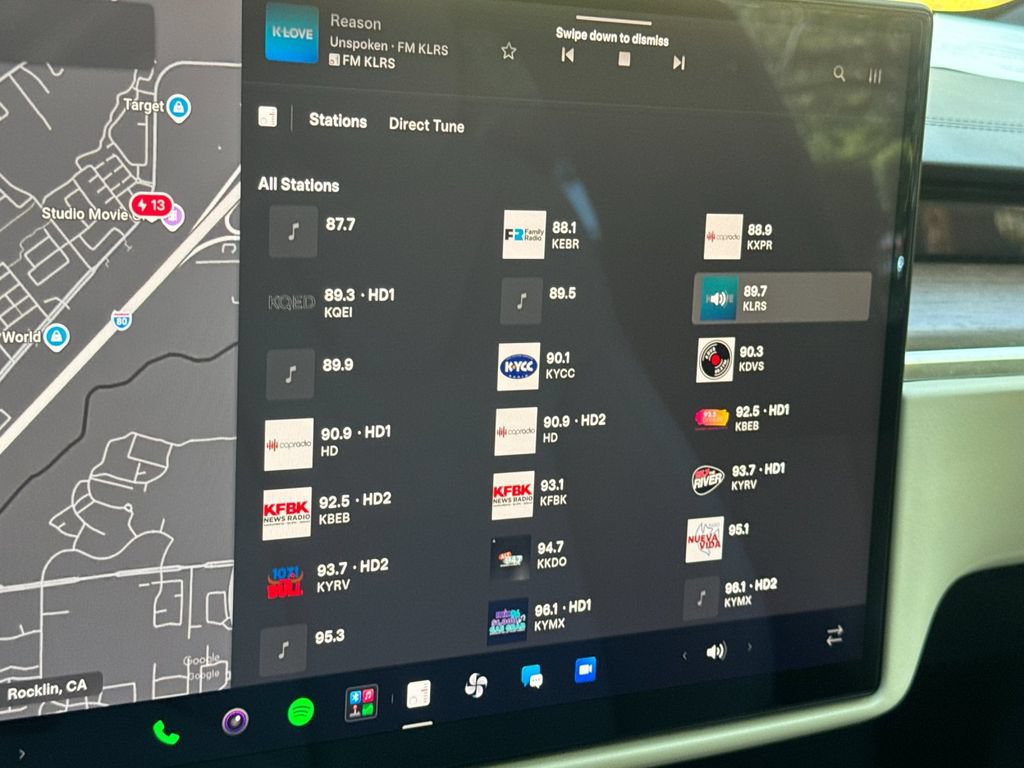 Used 2023 Tesla Model X AWD/4WD image 24