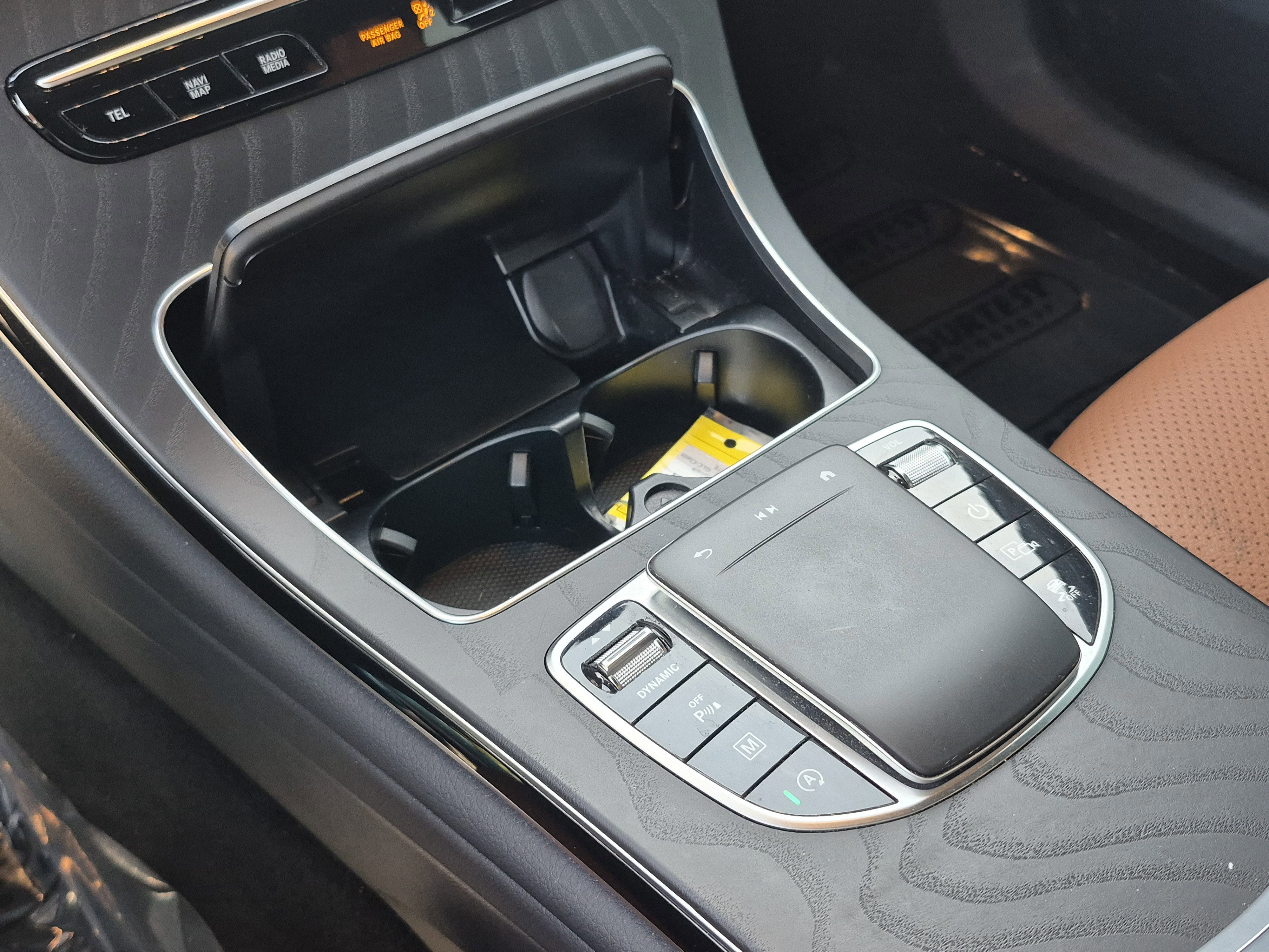 Used 2022 Mercedes-Benz GLC 300 image 27