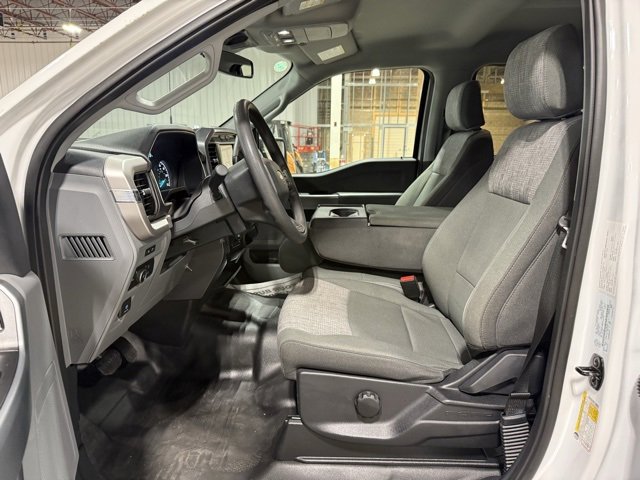 Used 2023 Ford F150 XLT w/ Trailer Tow Package image 9