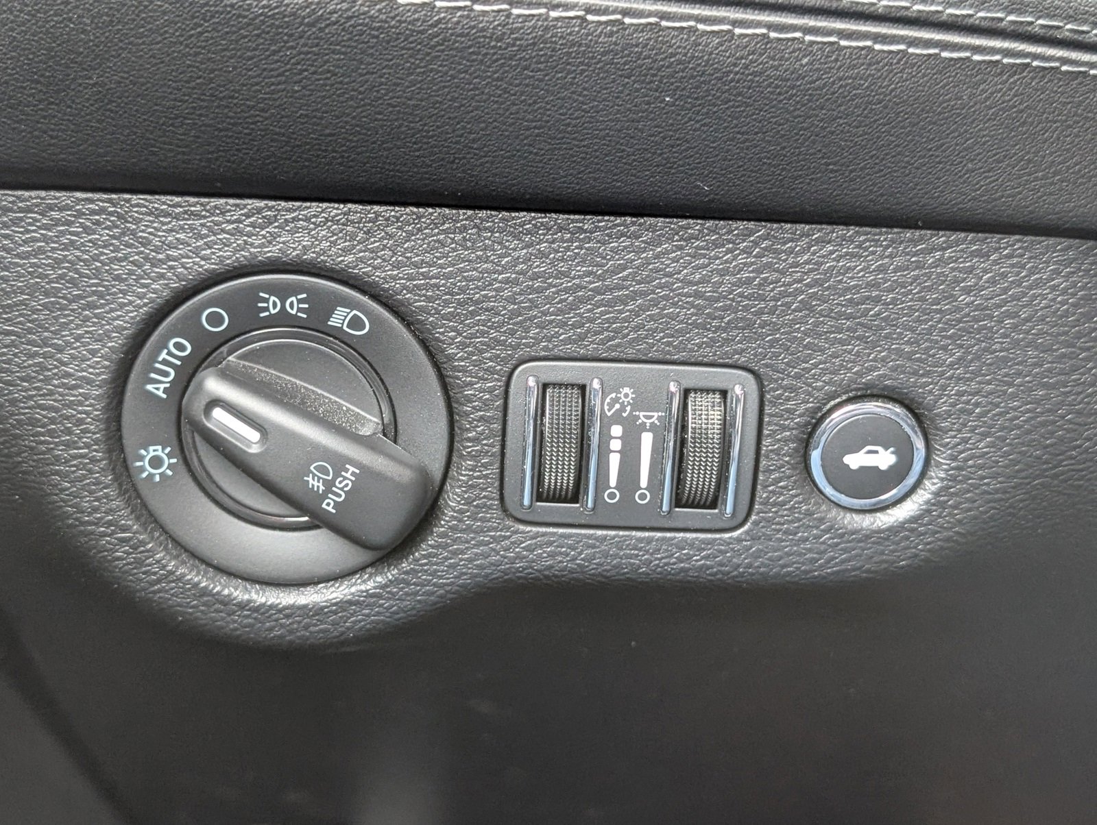 Certified 2023 Dodge Challenger R/T Scat Pack w/ T/A Package image 23