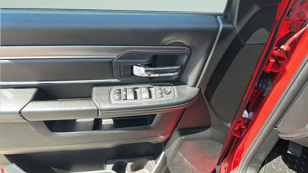 Used 2021 RAM 1500 Classic Warlock AWD/4WD image 10