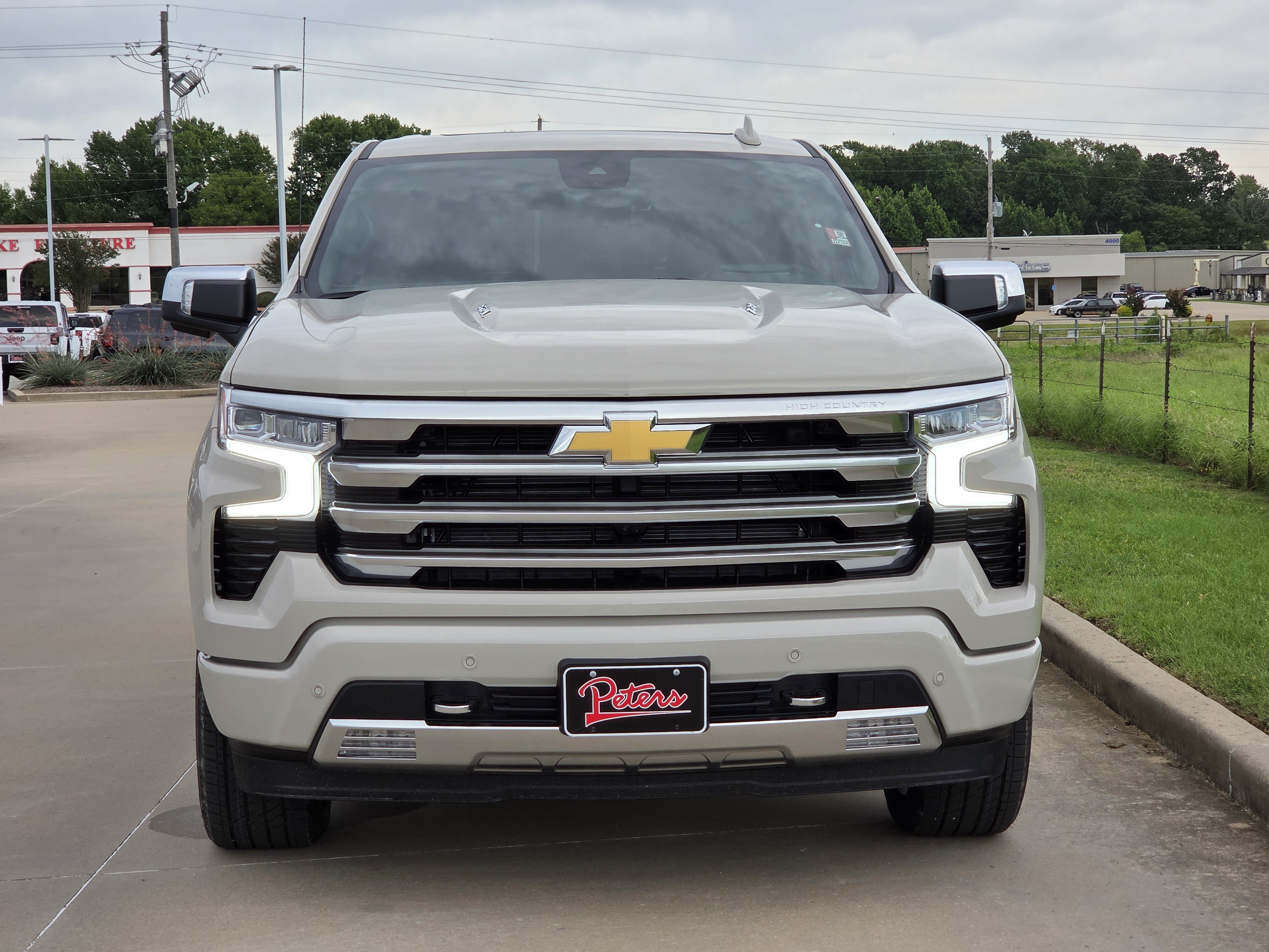 New 2026 Chevrolet Silverado 1500 High Country AWD/4WD image 2