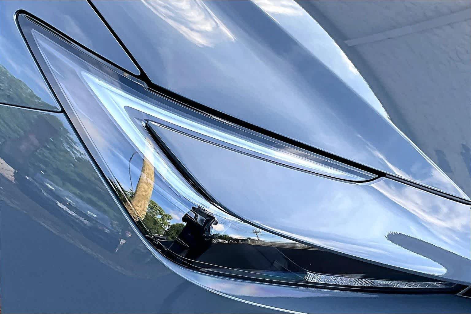 Certified 2026 Toyota Prius Plug-In Hybrid FWD image 28