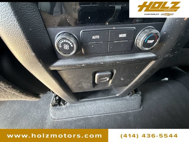 Certified 2023 Chevrolet Traverse LT w/ Rear Camera Mirror Package AWD/4WD image 20