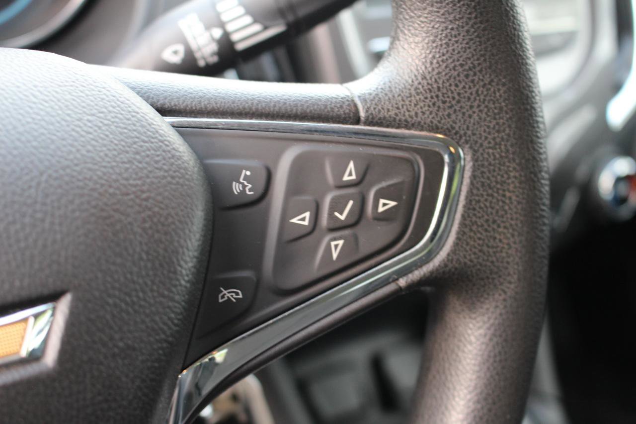 Used 2018 Chevrolet Cruze LT FWD image 20