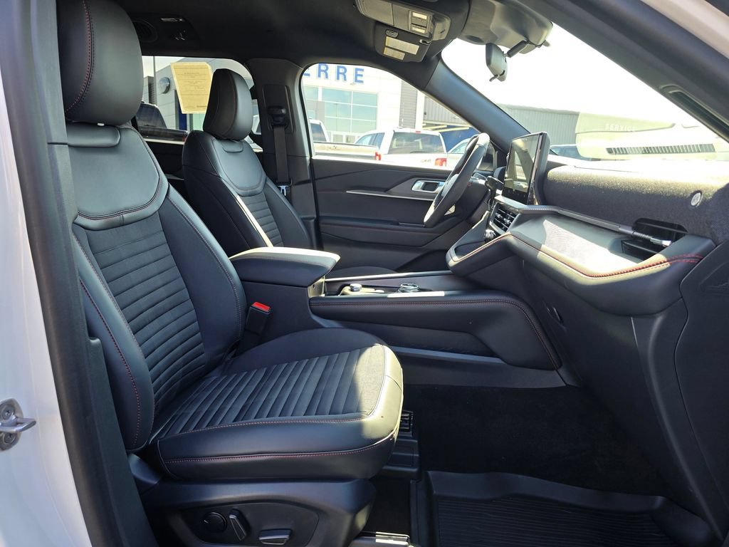 New 2026 Ford Explorer ST-Line AWD/4WD image 15