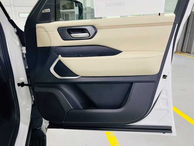 New 2026 Nissan Armada Platinum AWD/4WD image 40
