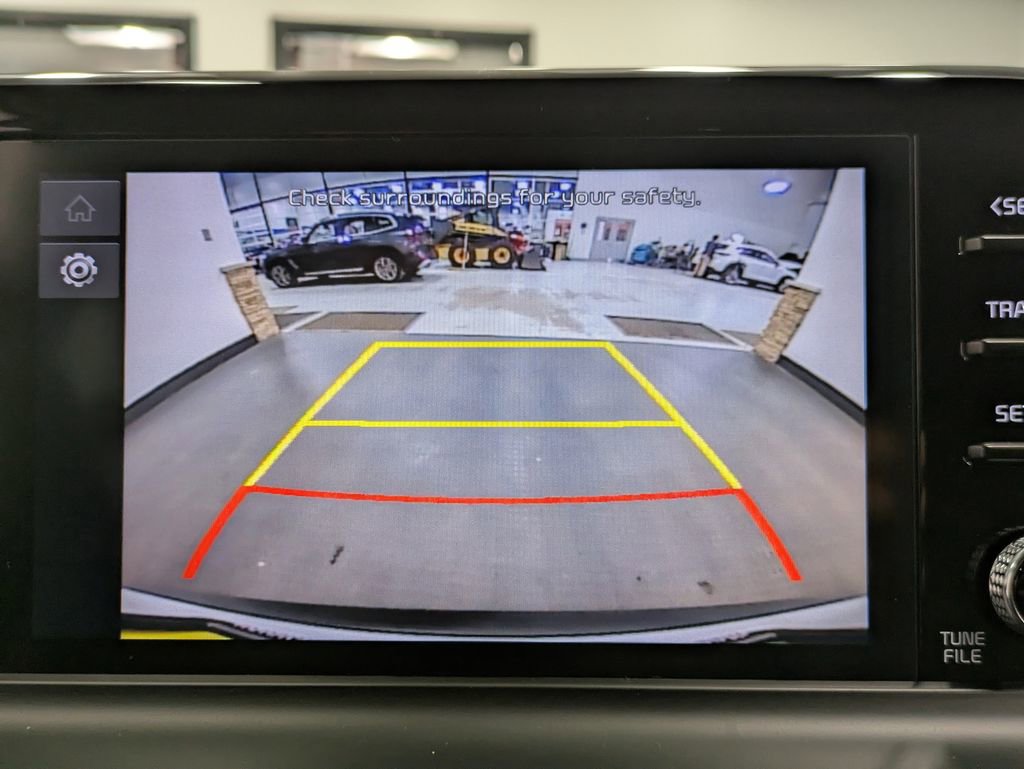 Certified 2025 Kia Seltos LX image 13