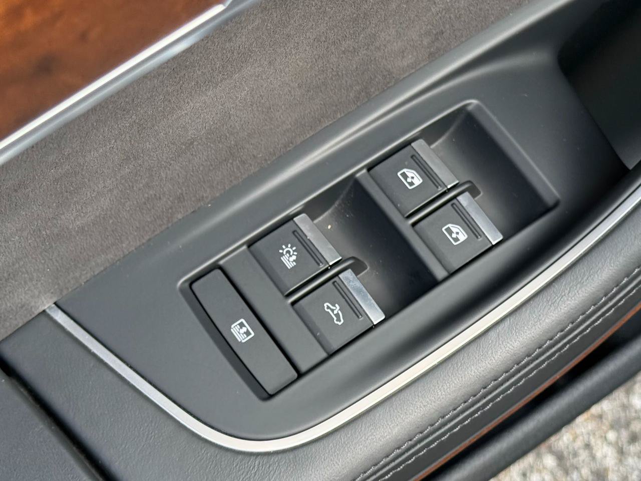 Used 2019 Audi A8 L 3.0T w/ Executive Package AWD/4WD image 29