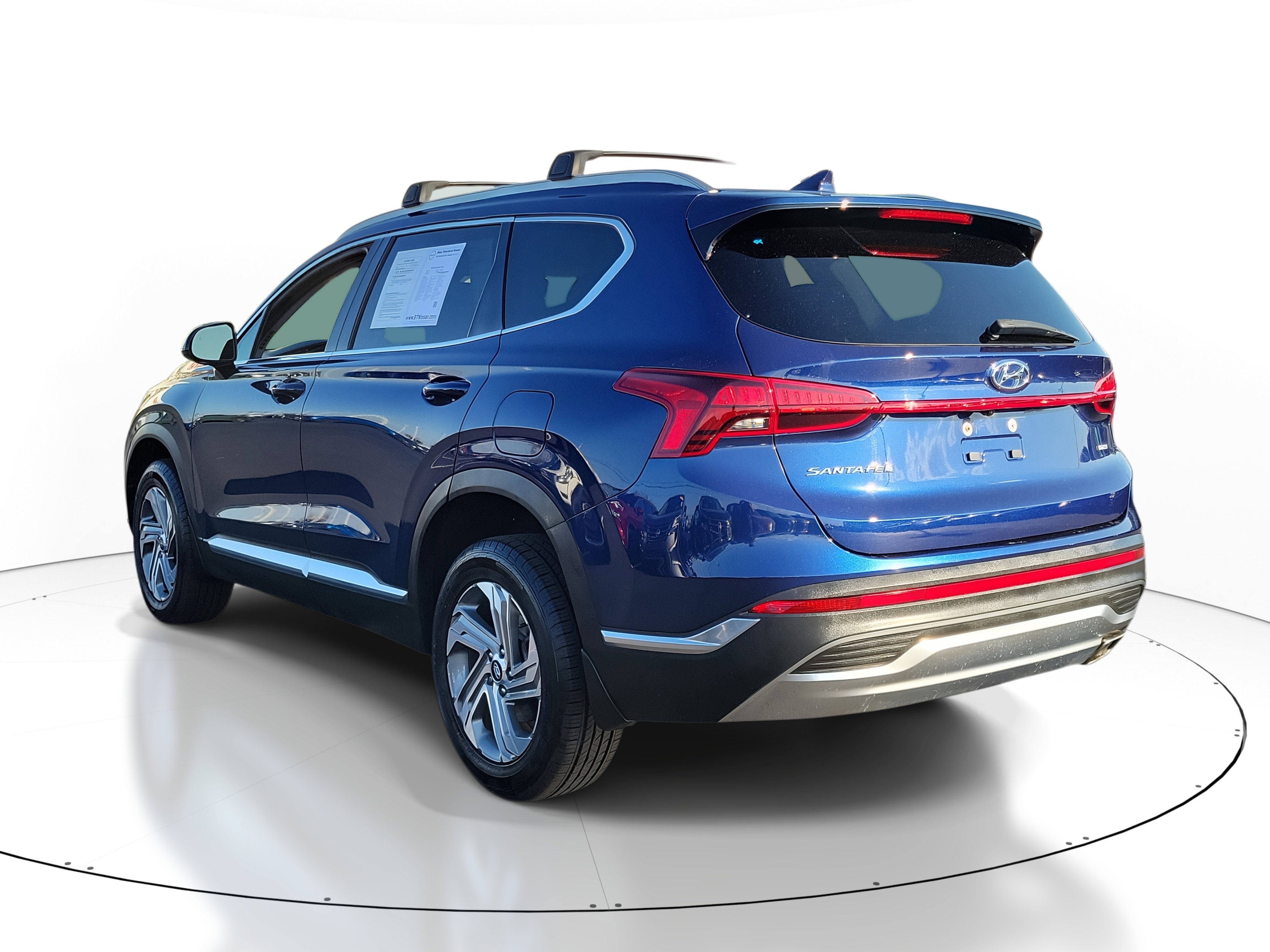 Used 2022 Hyundai Santa Fe SEL w/ Cargo Package image 3