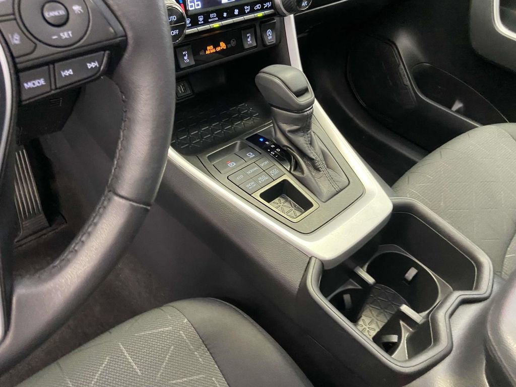 Certified 2023 Toyota RAV4 XLE w/ Convenience Package image 15