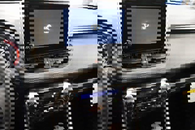 New 2025 Toyota RAV4 XLE image 18