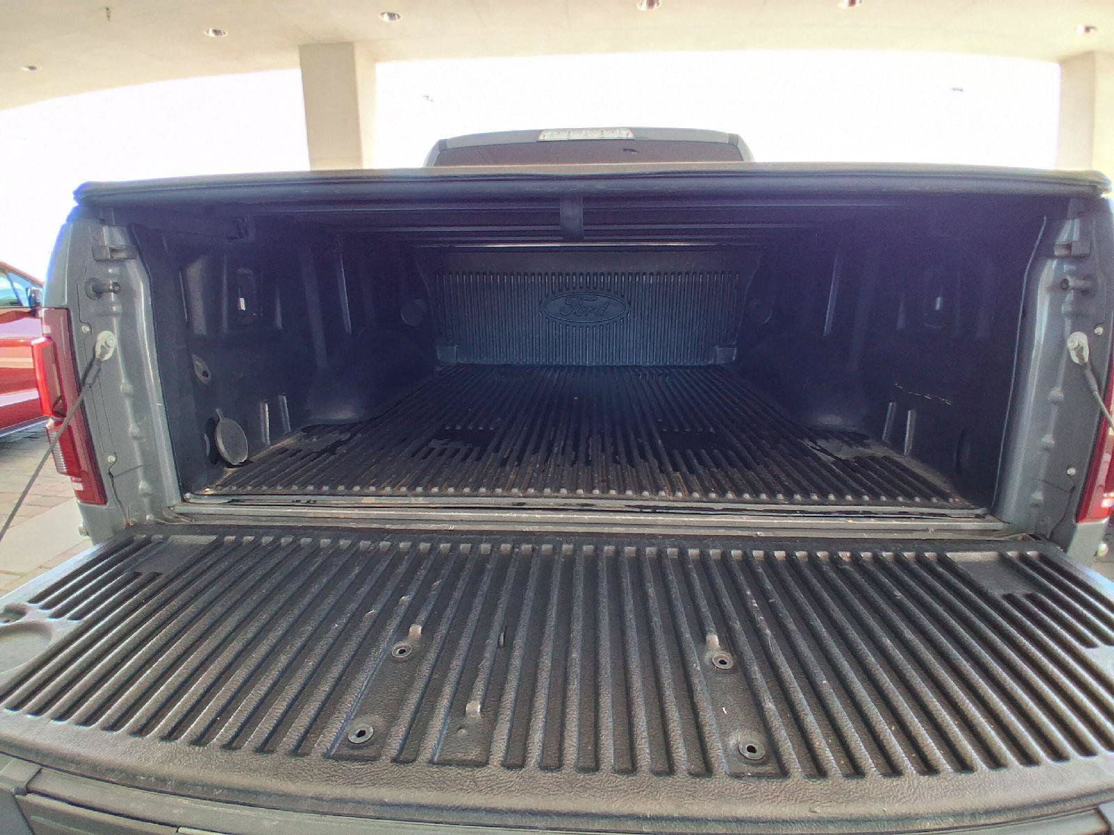 Used 2018 Ford F150 Raptor w/ Equipment Group 801A Mid AWD/4WD image 25