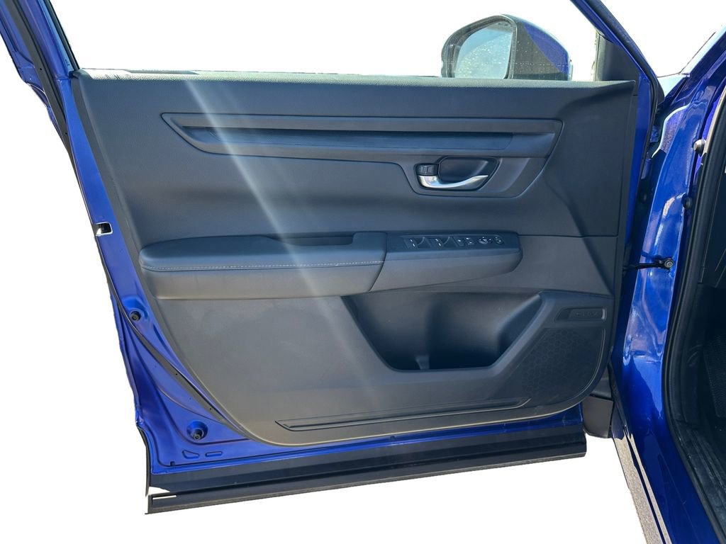 Used 2025 Honda CR-V LX image 24