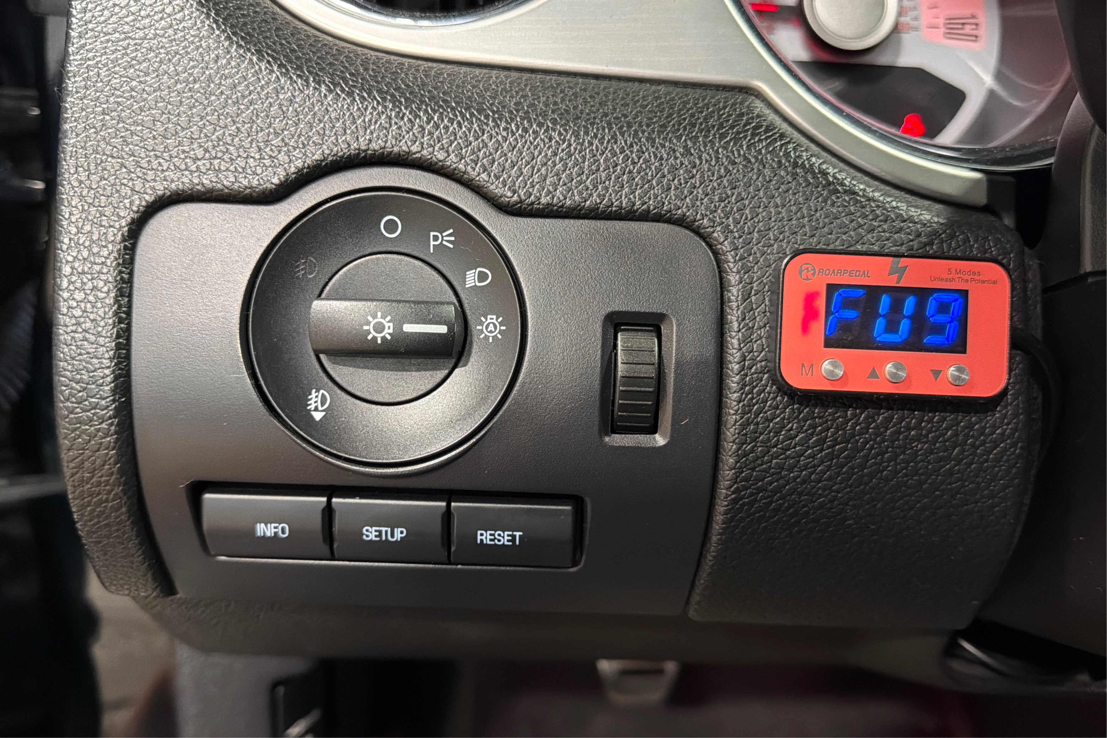 Used 2012 Ford Mustang GT Premium w/ Security Pkg RWD image 19
