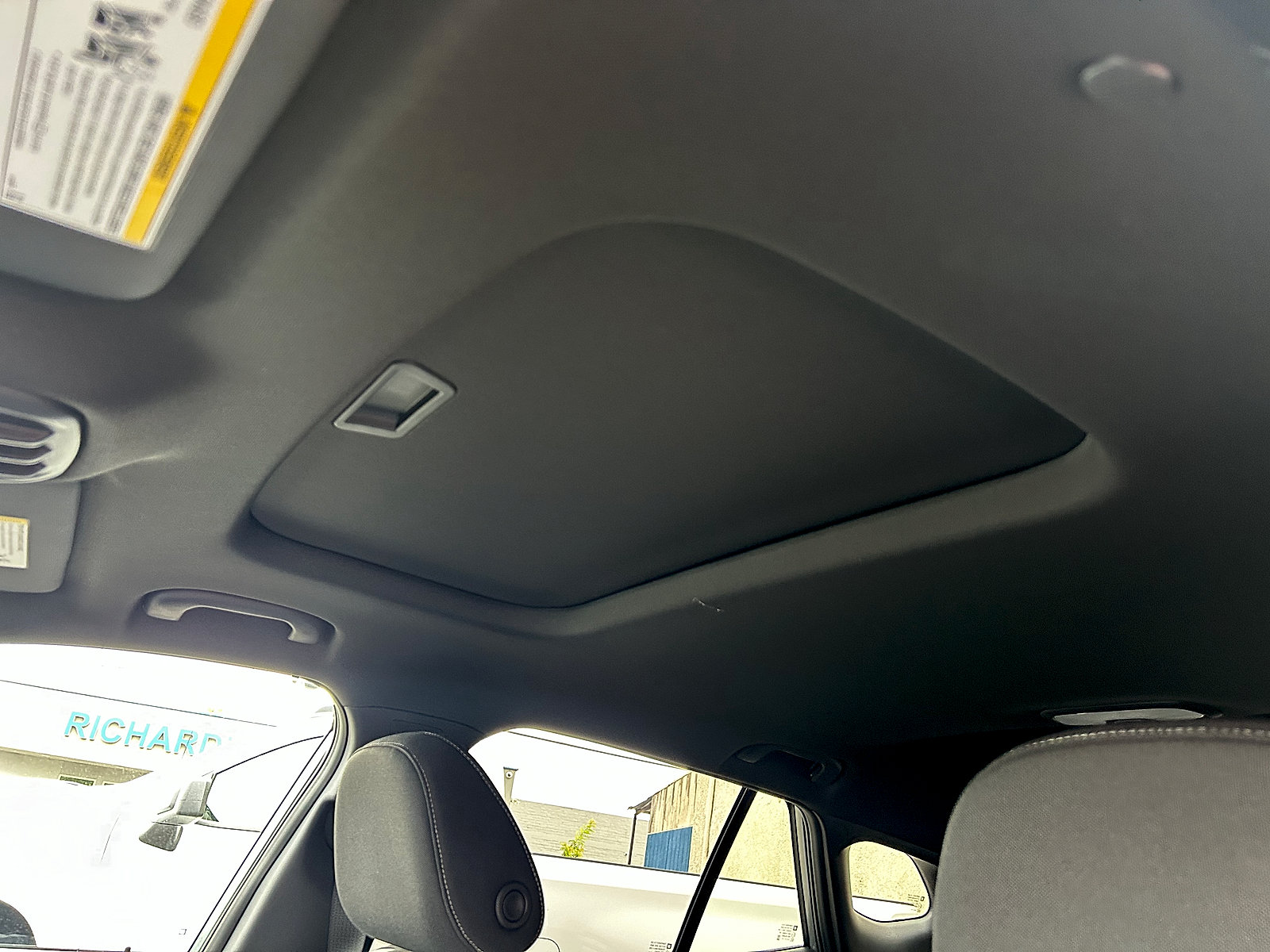 New 2026 Chevrolet Trax RS w/ Sunroof Package FWD image 17