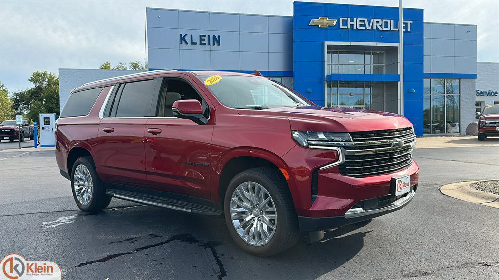 Used 2024 Chevrolet Suburban LT w/ LT Signature Plus Package