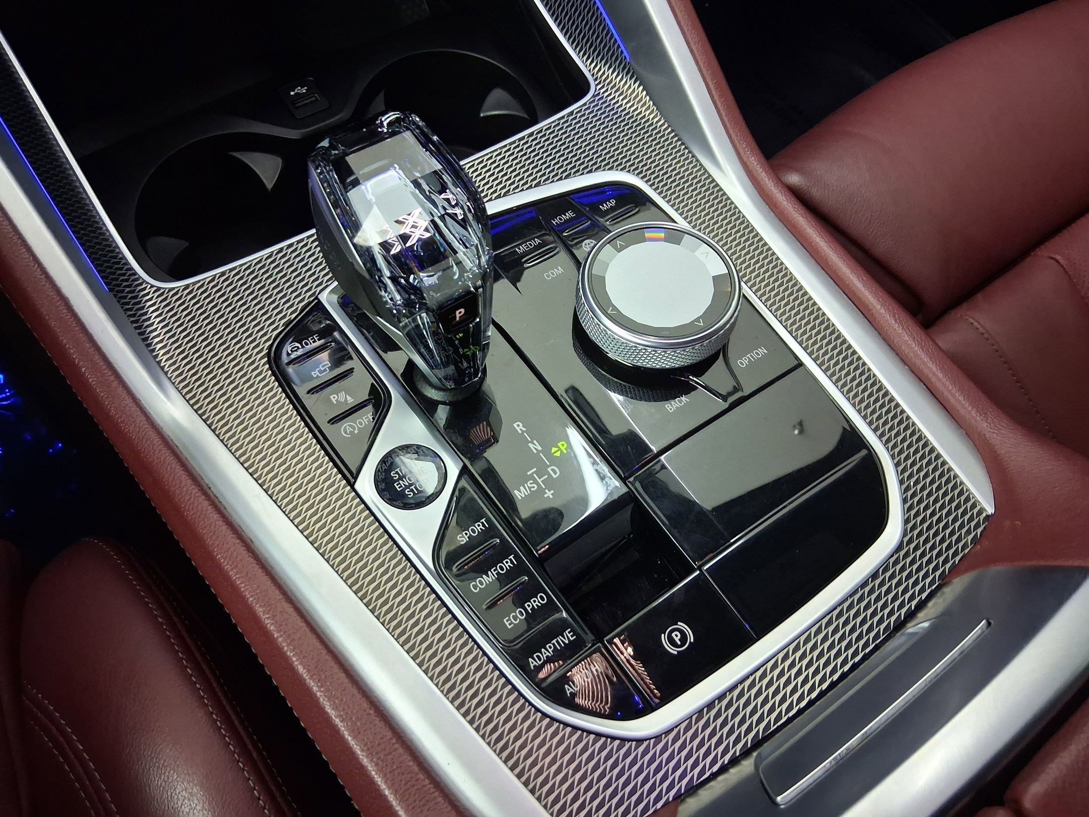 Used 2020 BMW X6 sDrive40i w/ M Sport Package image 17