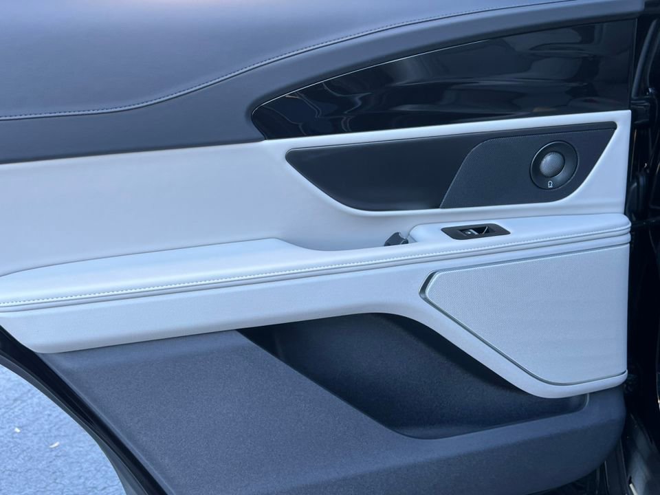 New 2026 Lincoln Nautilus Premier w/ Equipment Group 102A AWD/4WD image 29