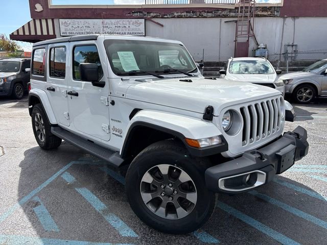 Used 2018 Jeep Wrangler Unlimited Sahara image 2