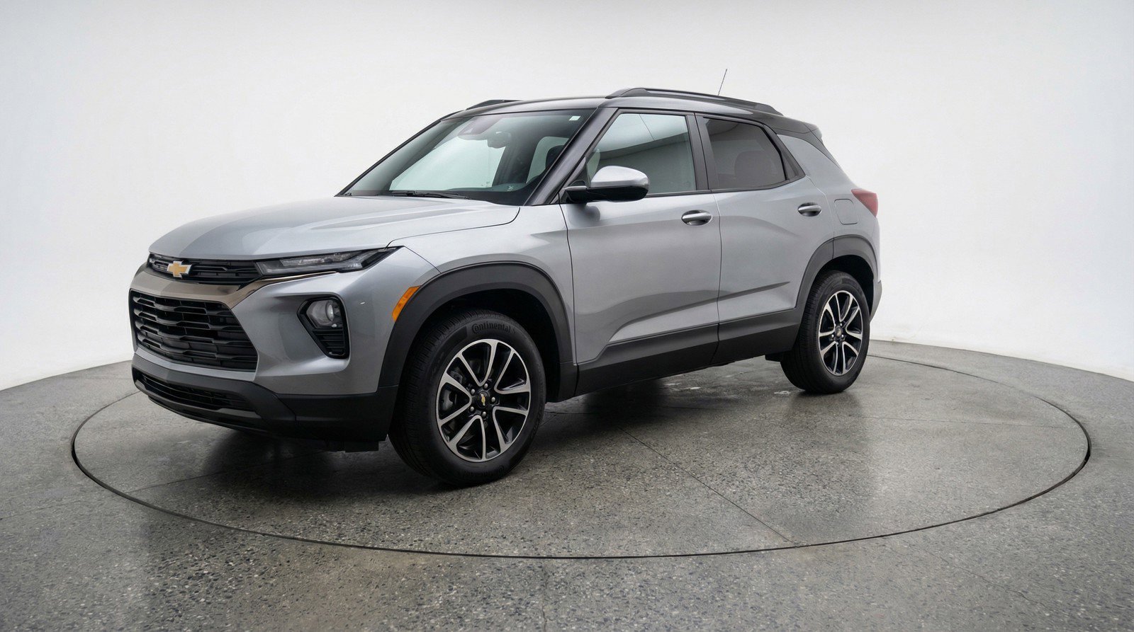 Used 2025 Chevrolet TrailBlazer LT FWD image 3