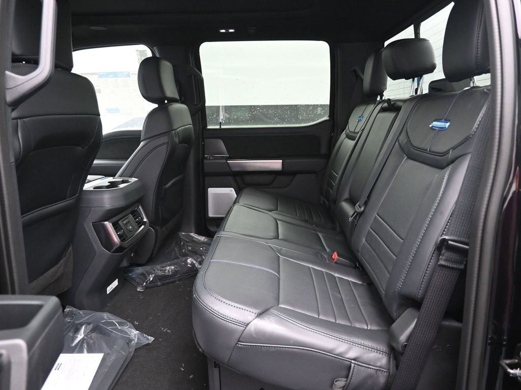 New 2026 Ford F450 Platinum image 27