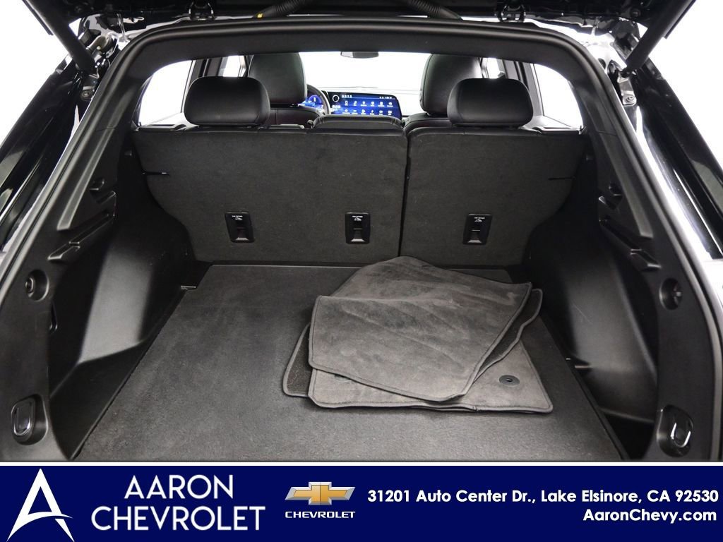 New 2025 Chevrolet Equinox EV RS image 35