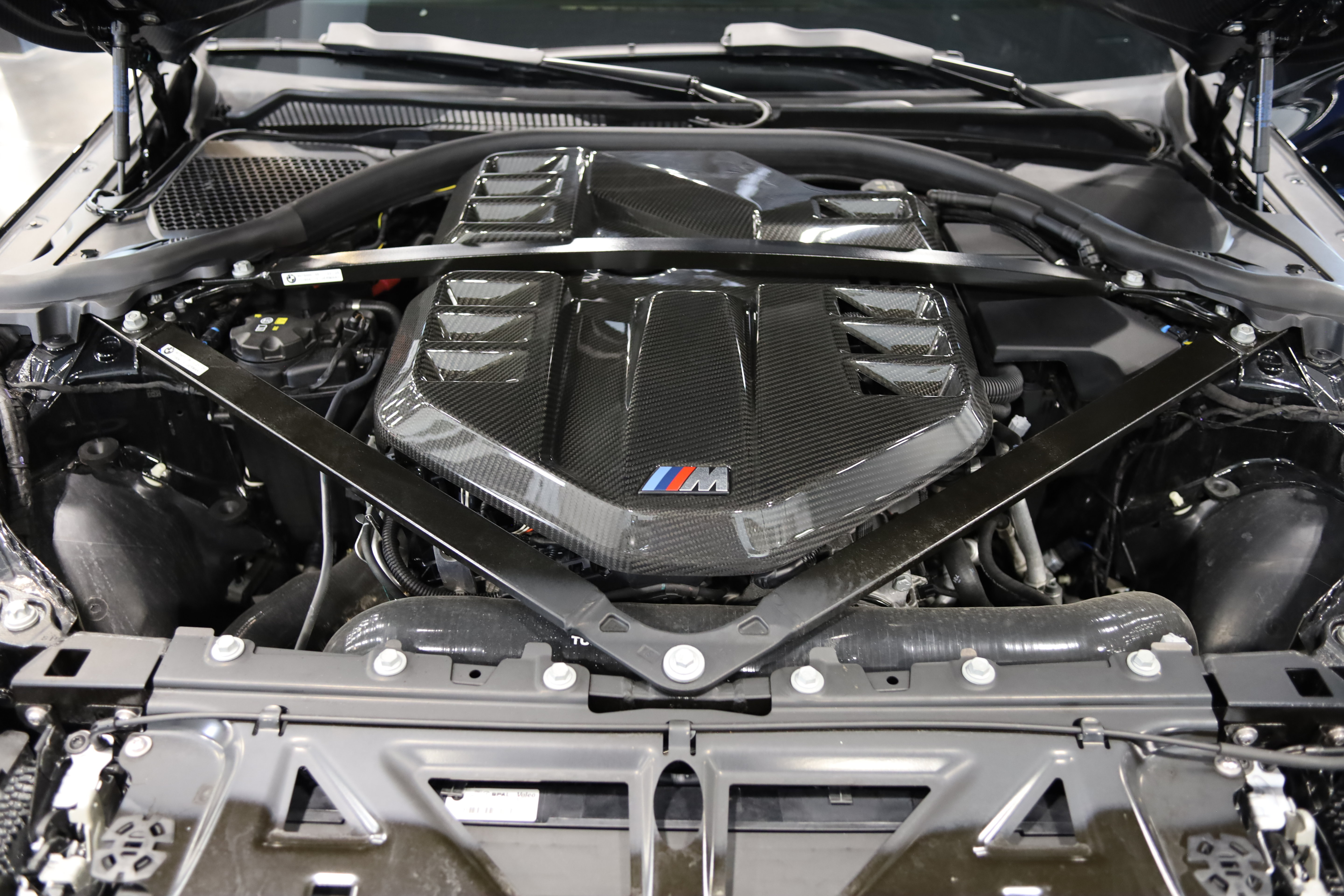Used 2025 BMW M2 w/ Lighting Package RWD image 39