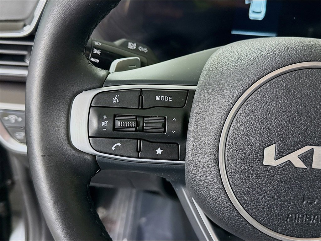 Certified 2023 Kia Sportage EX w/ EX Premium Package image 23