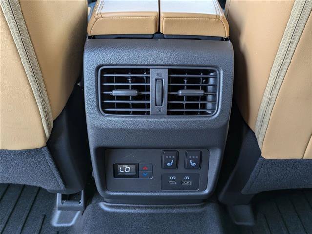 Used 2022 Nissan Rogue Platinum w/ Head-Up Display Package FWD image 21