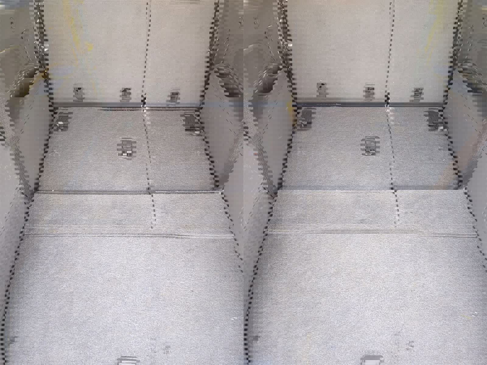 Used 2010 Chevrolet Traverse LT w/ Personal Connectivity Package image 34