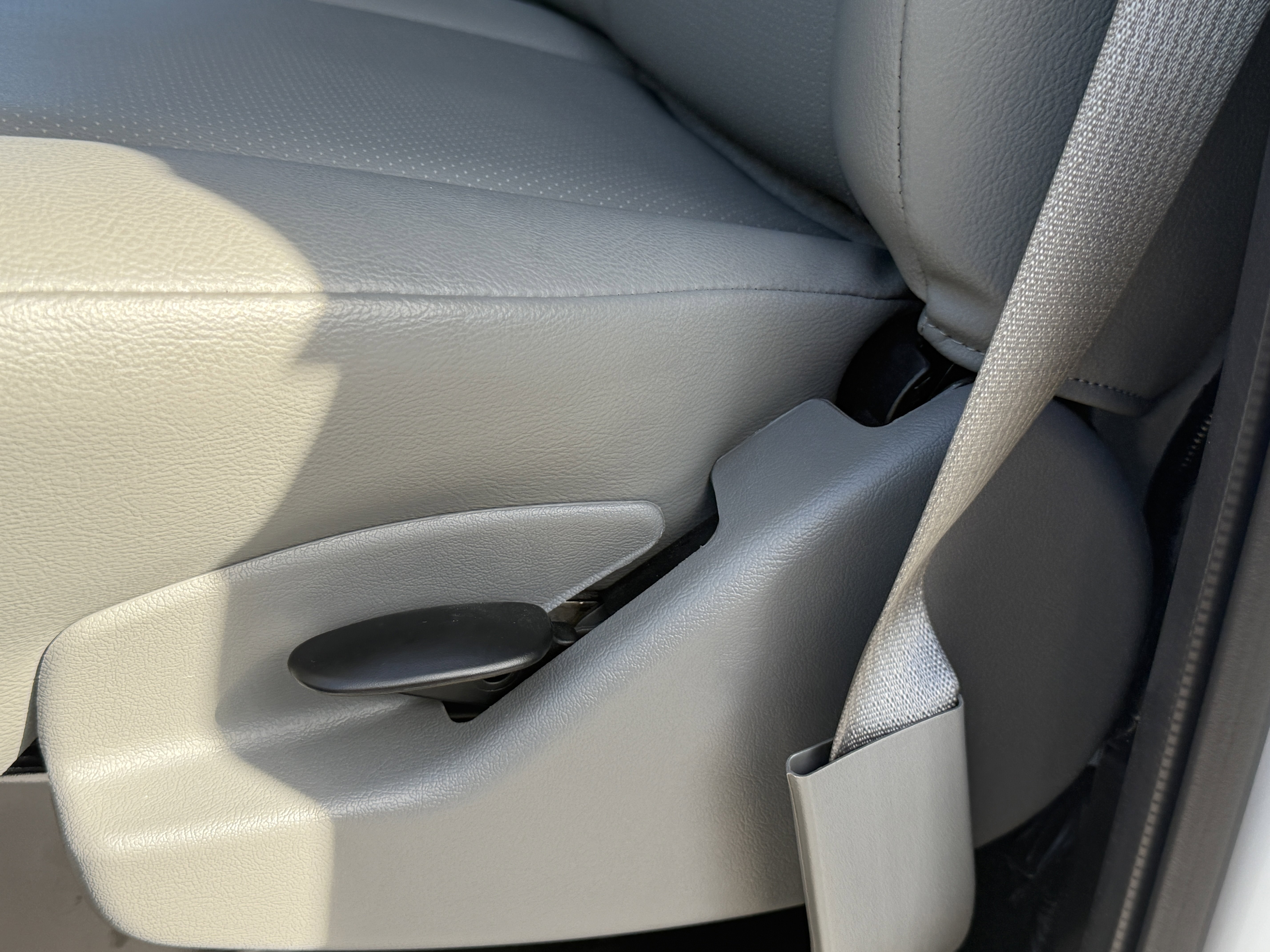 New 2026 Ford E-450 and Econoline 450 Super Duty w/ Power Equipment Group image 20