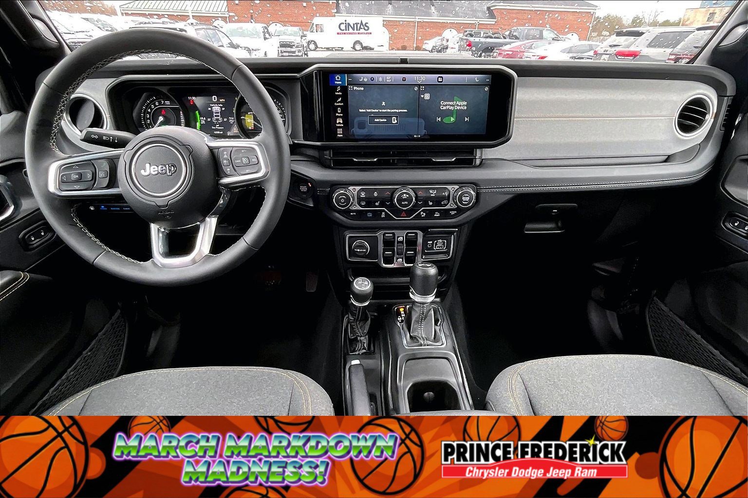 Used 2025 Jeep Wrangler Sahara w/ Safety Group image 12