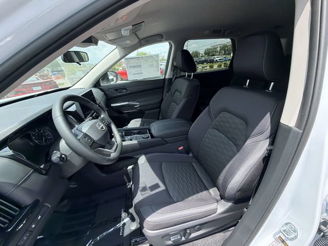 New 2026 Nissan Pathfinder SV AWD/4WD image 11