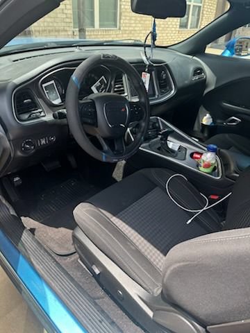 Used 2018 Dodge Challenger SXT w/ Blacktop Package RWD image 5