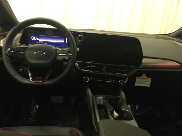 Used 2024 Chevrolet Equinox EV RS image 20