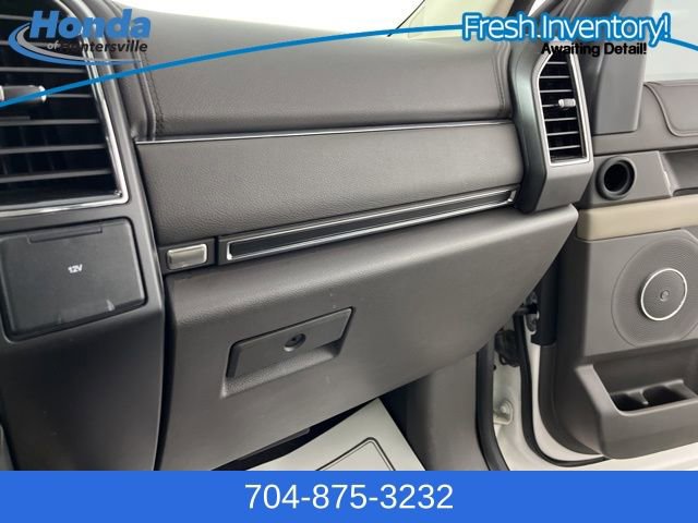 Used 2018 Ford Expedition Limited w/ Equipment Group 301A image 36