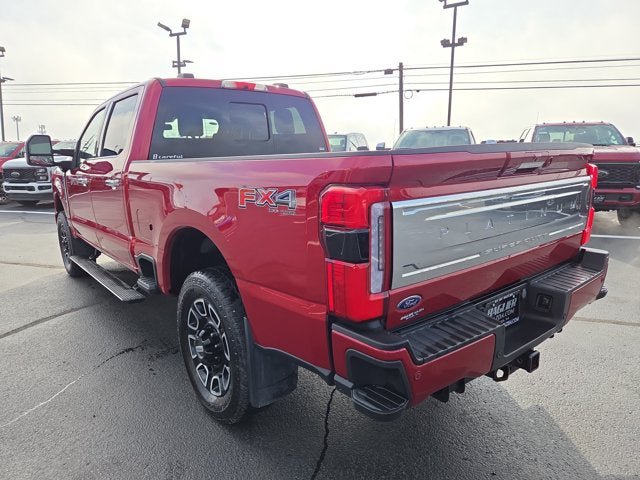 Used 2023 Ford F250 Platinum w/ FX4 Off-Road Package AWD/4WD image 4