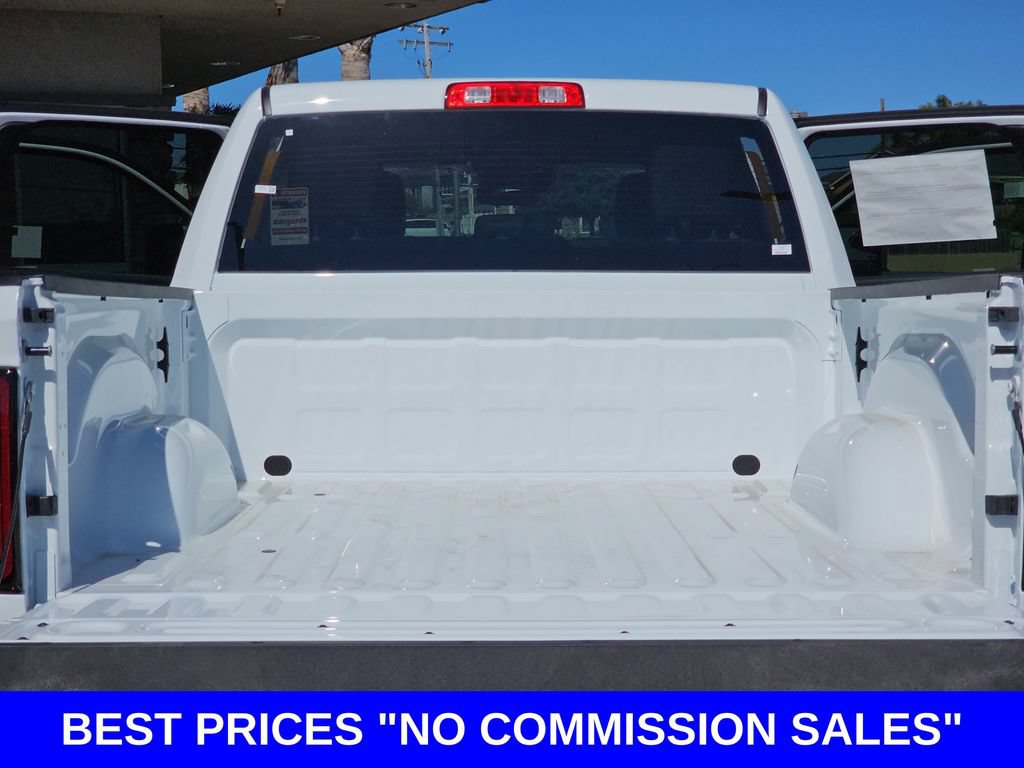 New 2026 RAM 2500 Tradesman w/ Chrome Appearance Group AWD/4WD image 12