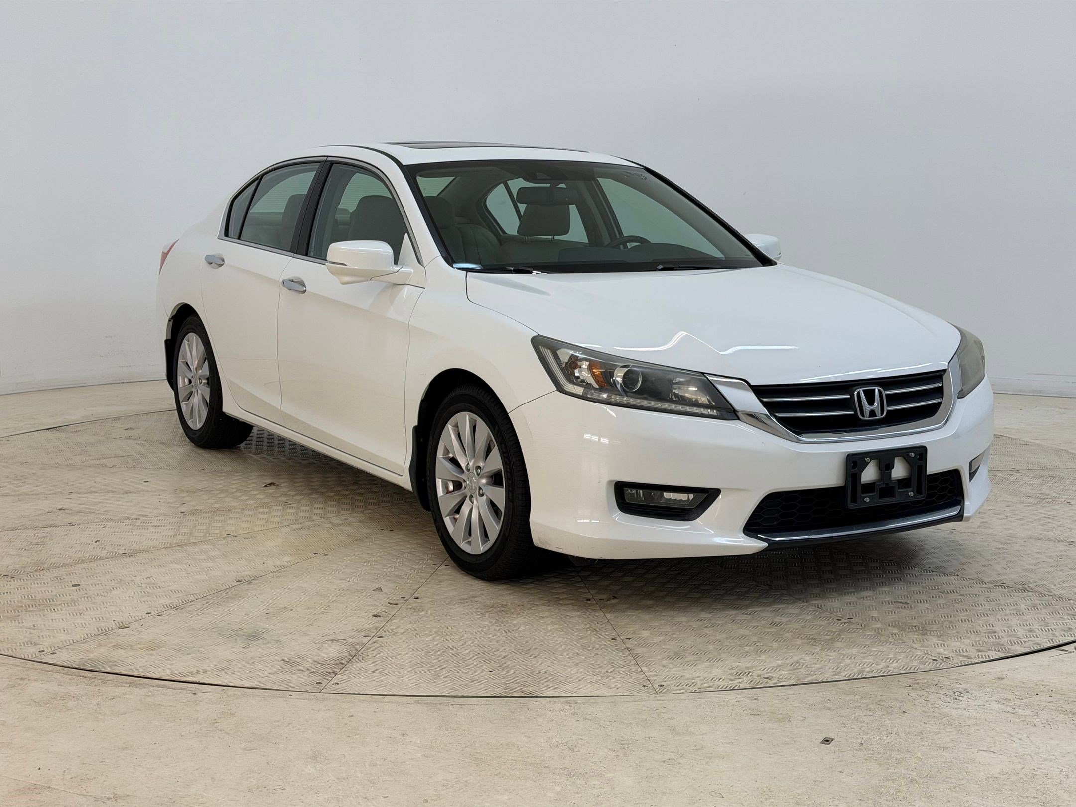 Used 2014 Honda Accord EX-L image 7