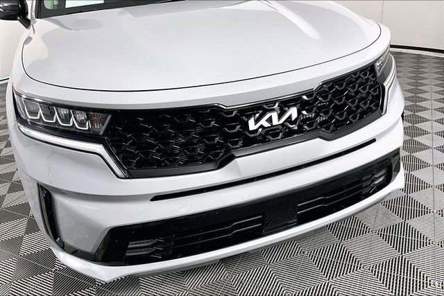 Certified 2022 Kia Sorento EX w/ Panoramic Sunroof Package FWD image 32